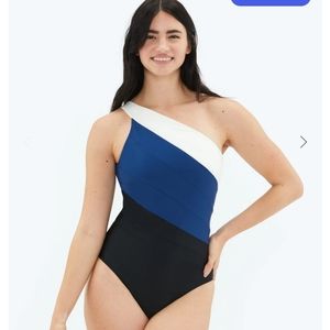 Summersalt Sidestroke Swimsuit - Size 8